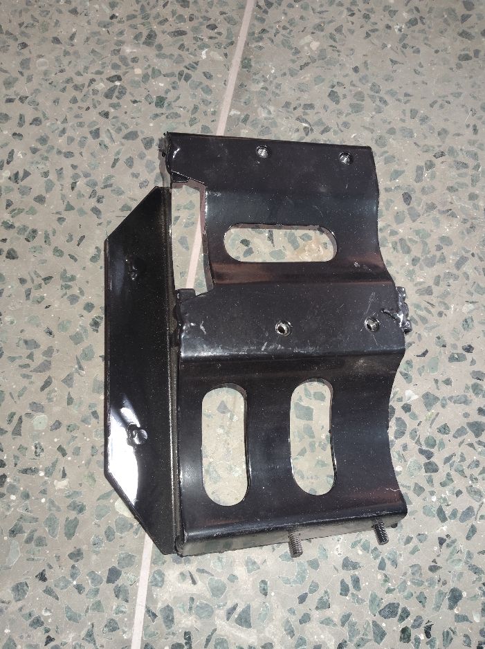 Air Cleaner Mounting for Tamping Rammer