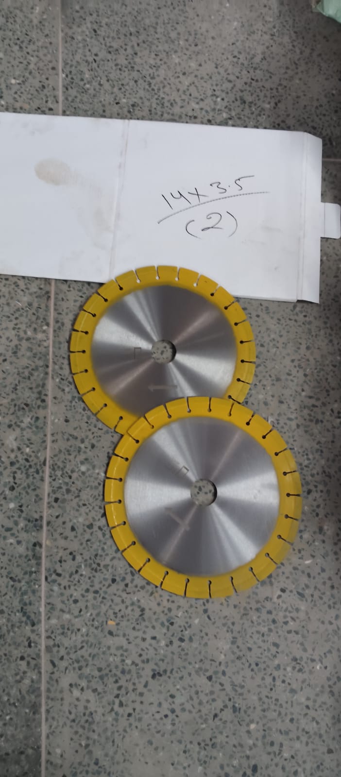 Diamond Saw Blade for Concrete & RCC Cutting