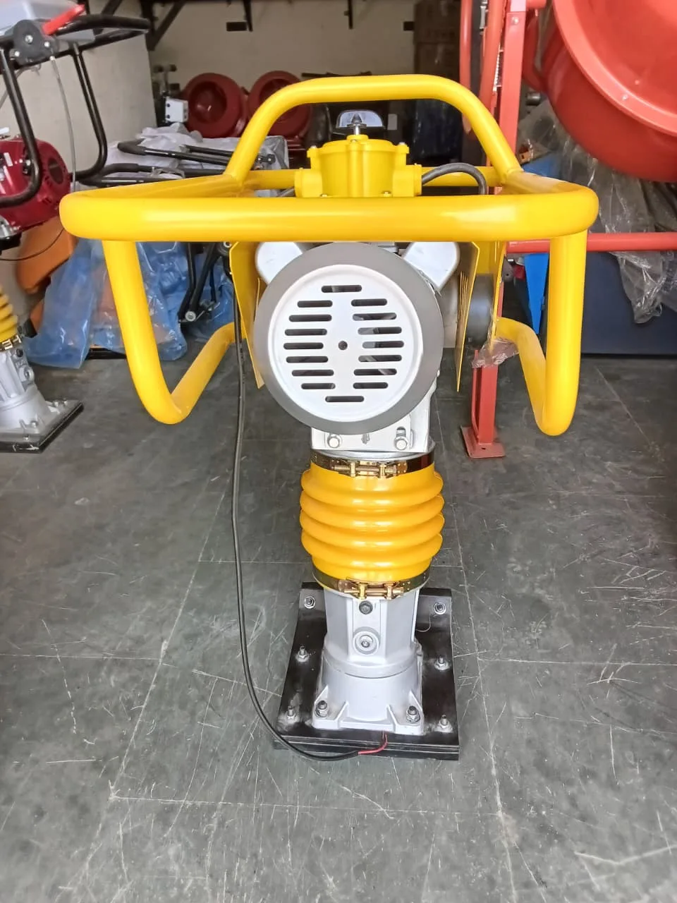Tamping Rammer (Three Phase Motor)