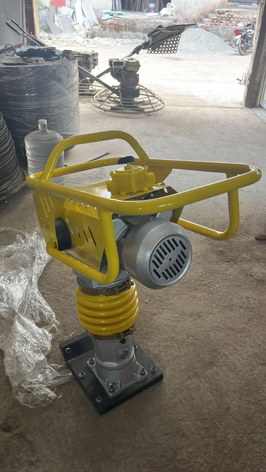 Tamping Rammer (Three Phase Motor)